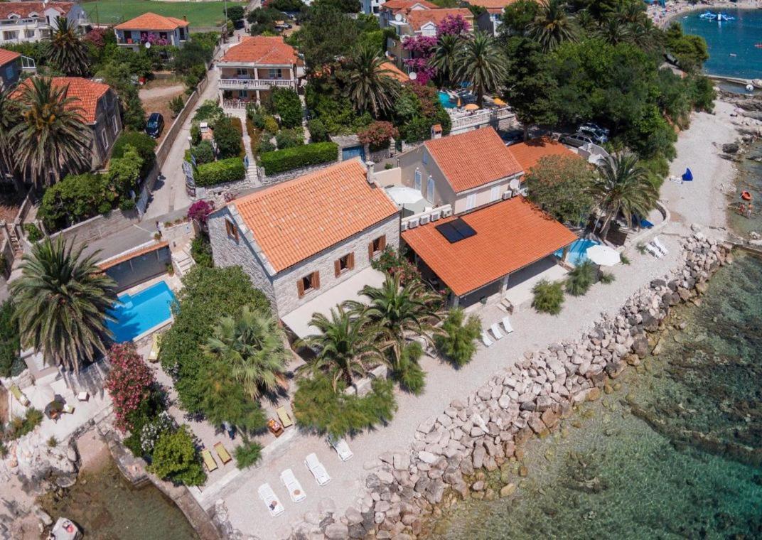 Luxury Beachfront Villa Mare With Private Pool At The Beach Orebic - Peljesac Luaran gambar