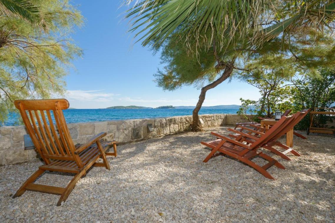 Luxury Beachfront Villa Mare With Private Pool At The Beach Orebic - Peljesac Luaran gambar