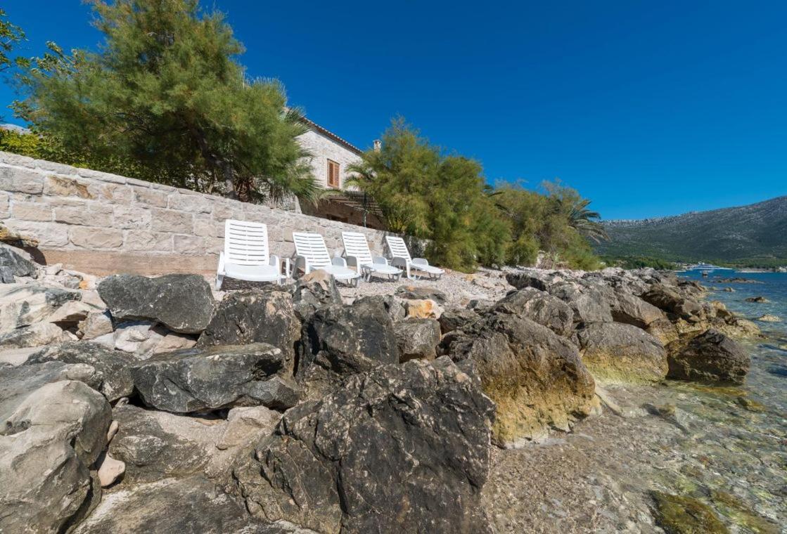 Luxury Beachfront Villa Mare With Private Pool At The Beach Orebic - Peljesac Luaran gambar